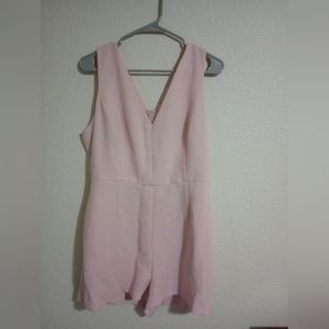 BCBGeneration Sleeveless Romper Pink Smoke w/ Pockets size 12